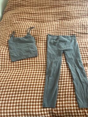 Sparkle Tan Yoga Women's Crop Tank and Legging Set